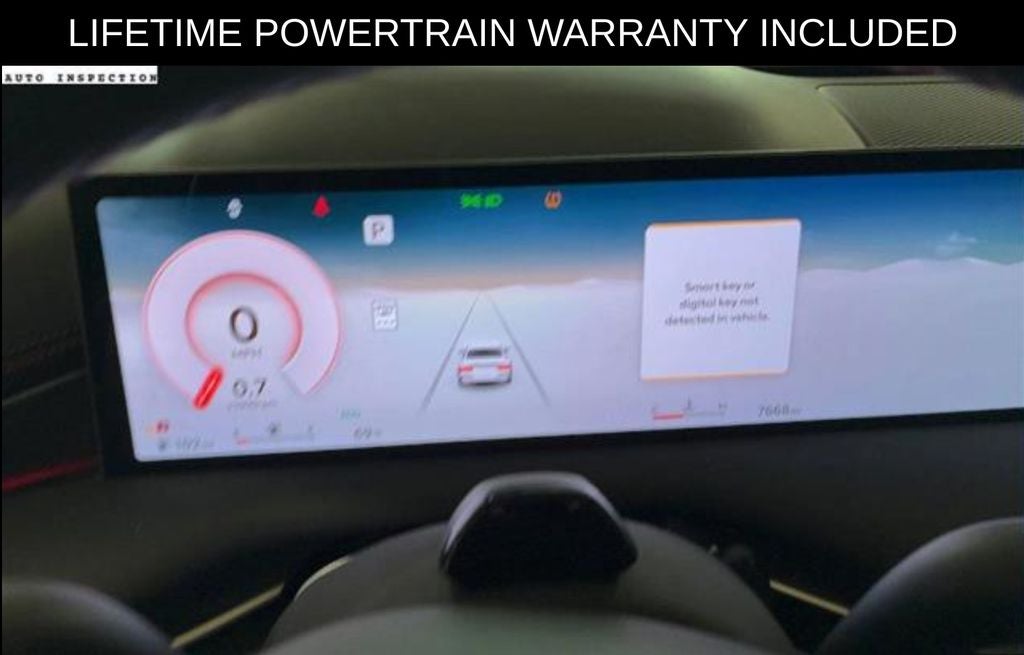 2025 Genesis G80 — interior view
