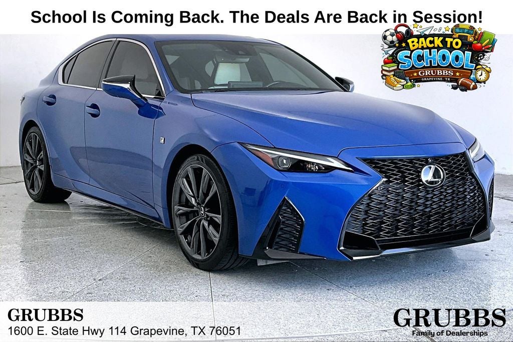 2022 Lexus IS