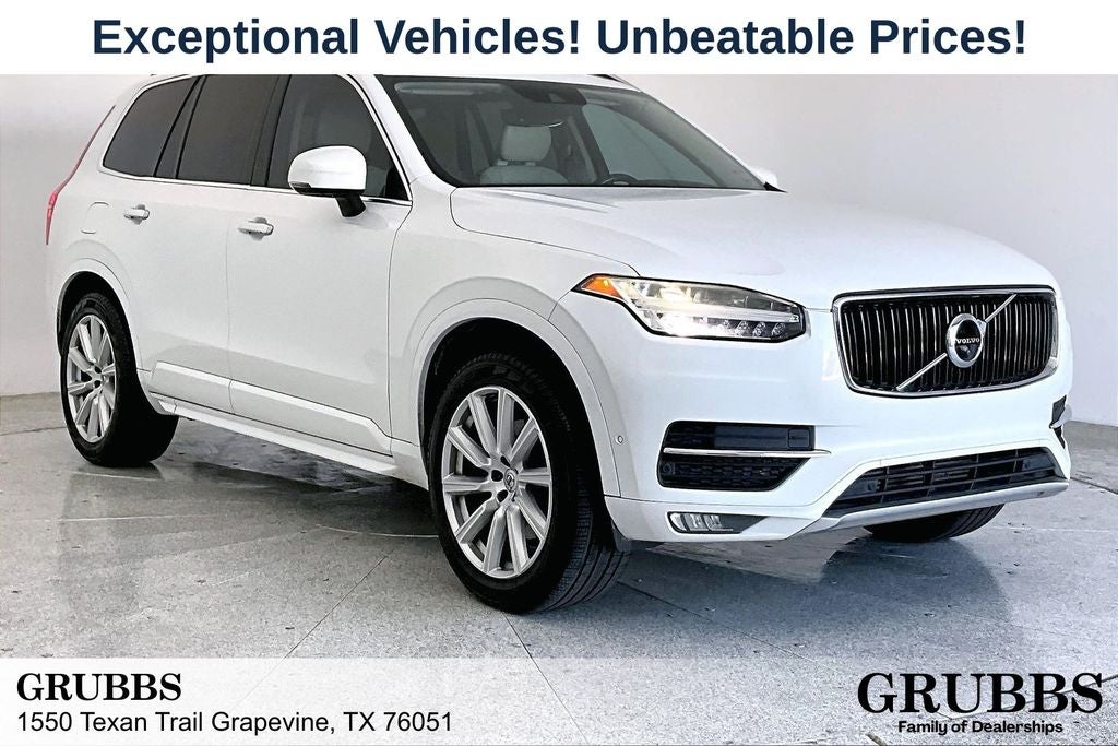 2017 Volvo XC90 T6 Momentum in White — front three-quarter view